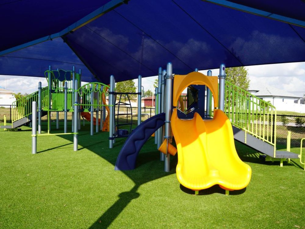 Del Prado Linear Park Playground